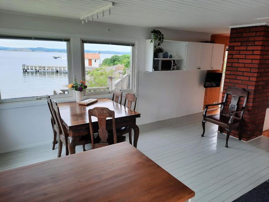Cabin At The Sea Close To Public Beach With A Jumpingtower Hoviksnas Exterior photo
