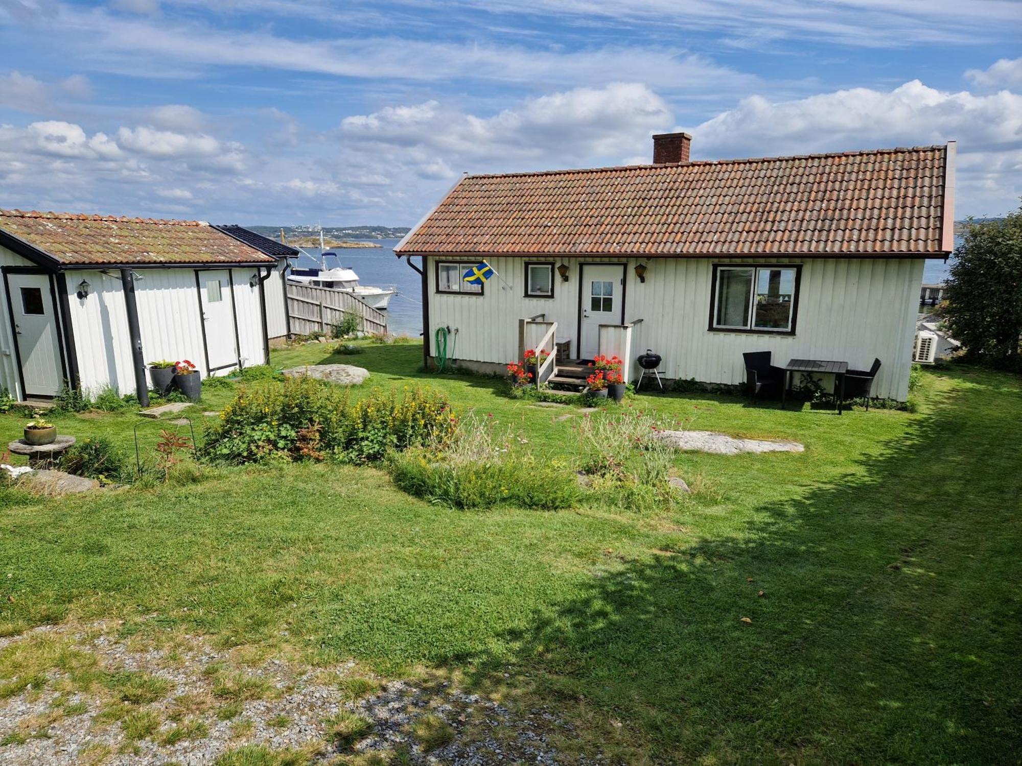 Cabin At The Sea Close To Public Beach With A Jumpingtower Hoviksnas Exterior photo